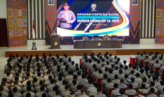 
Berikan Arahan kepada Peserta Seleksi SIP T.A. 2025, Kapolda Sulsel Tegaskan Tidak Boleh Ada Praktik Suap-Menyuap